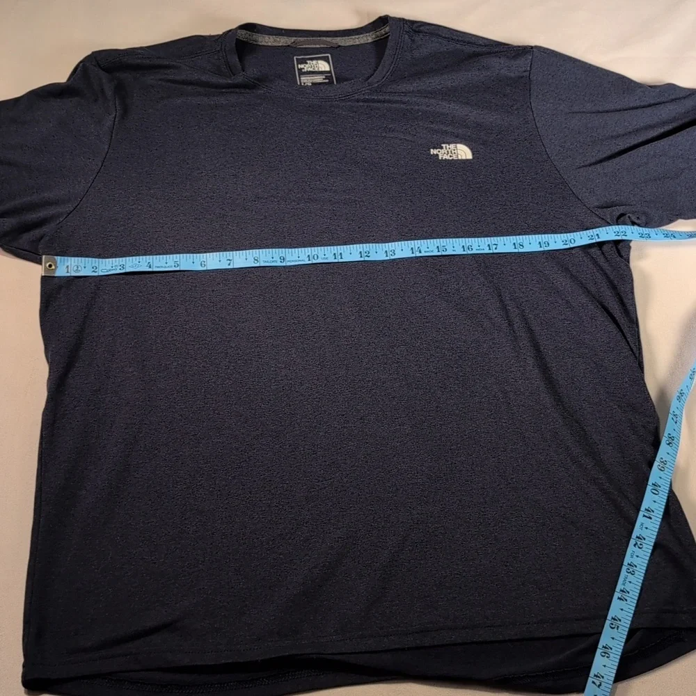 The North Face Navy T-Shirt with Logo Size L